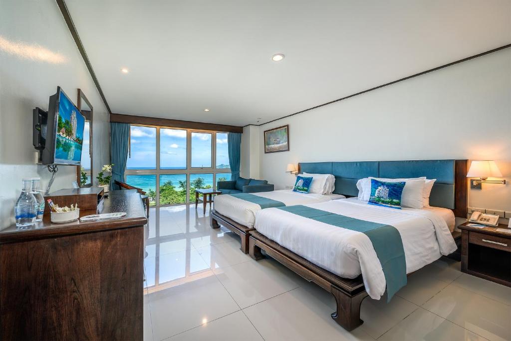 Andaman Beach Suite 