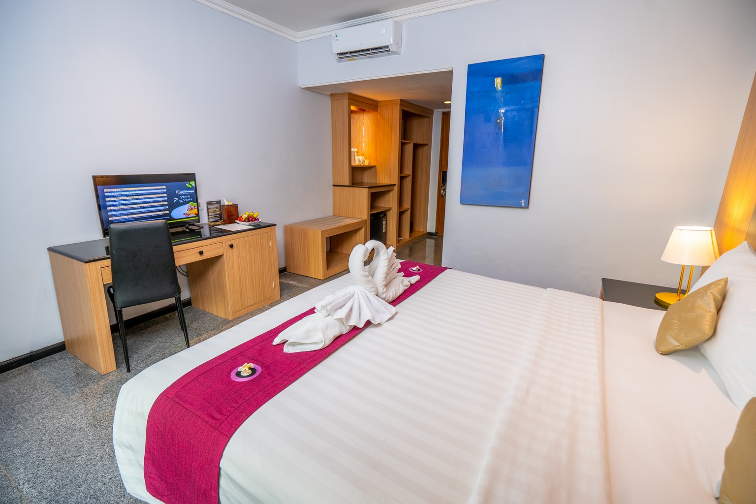 Famous Hotel Kuta, Kuta
